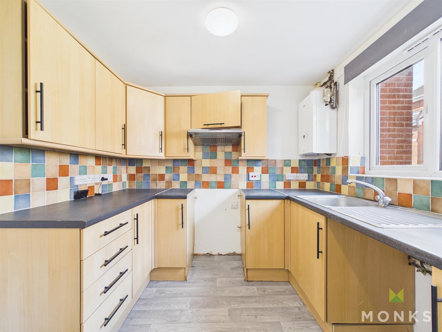 18 Ravenscourt Walk, Shrewsbury, SY3 8ZF To Let